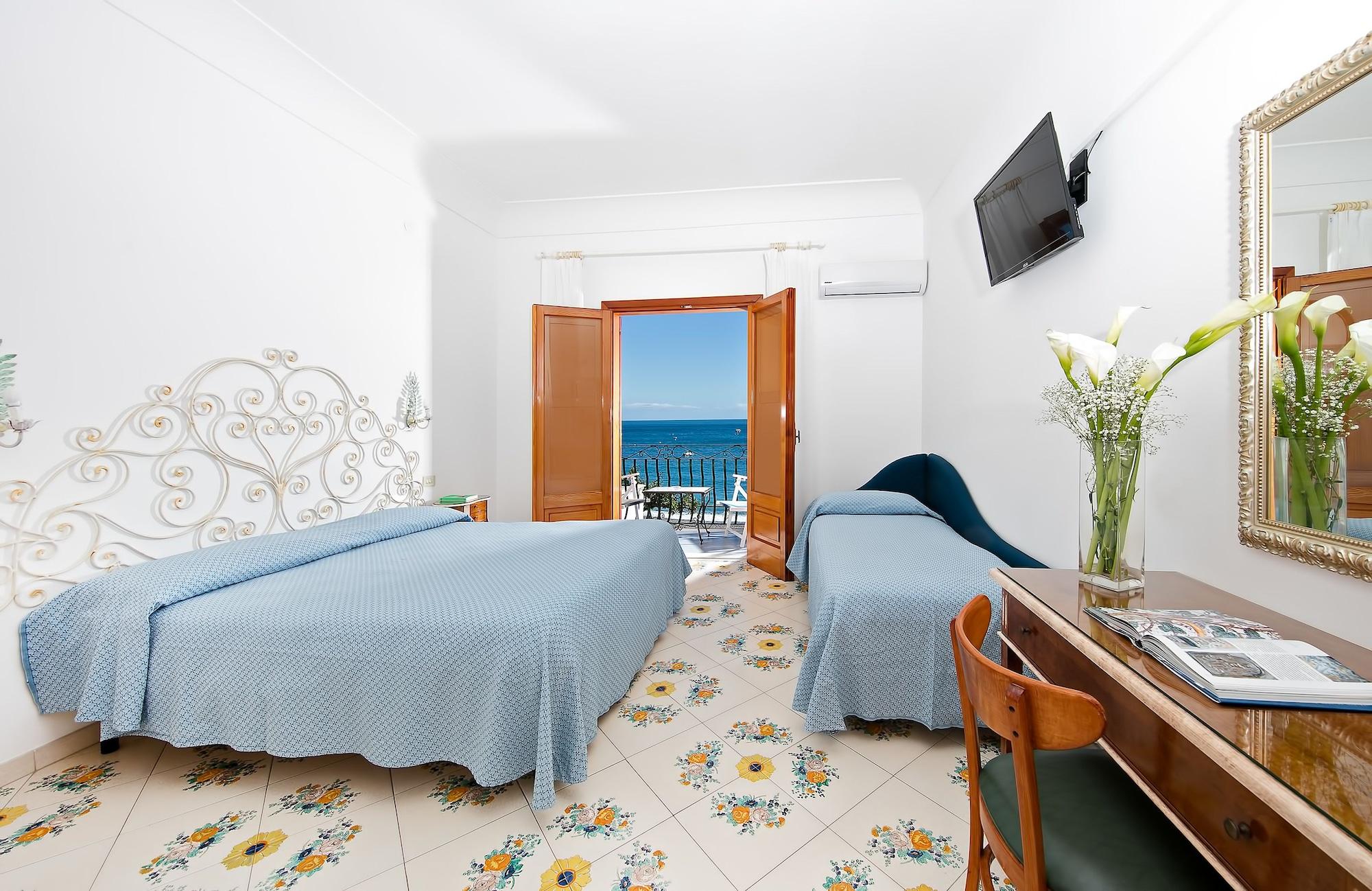 Hotel Pupetto Positano Buitenkant foto