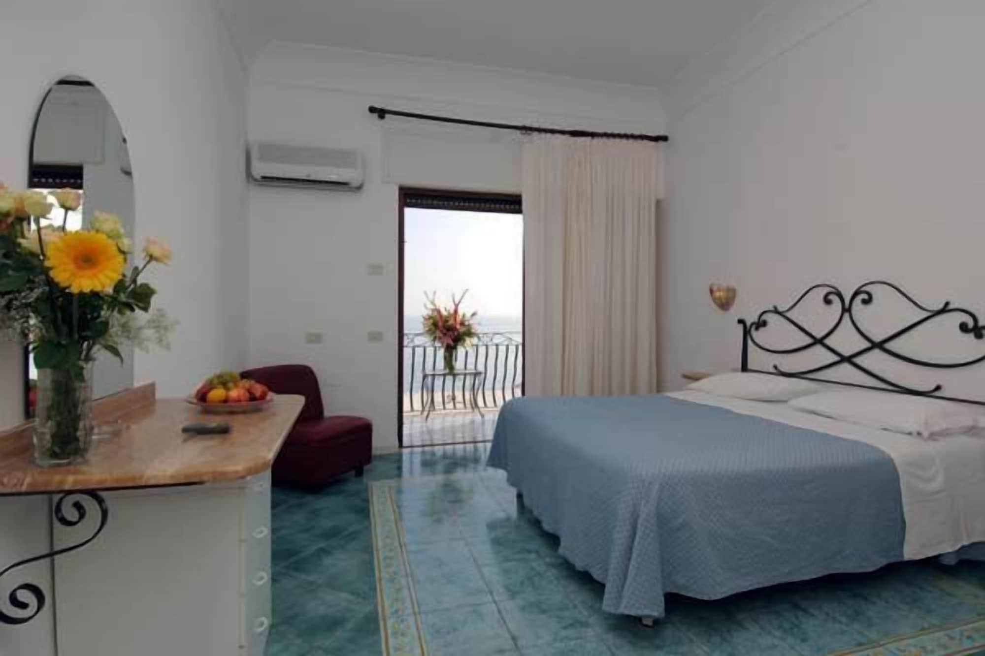 Hotel Pupetto Positano Buitenkant foto