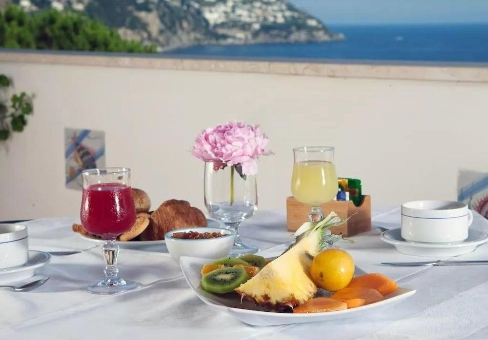 Hotel Pupetto Positano Buitenkant foto